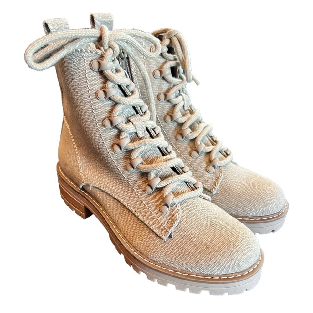 Universal Threads Tan Combat Boots Size 10 NWOT
